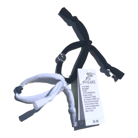 Crazy 8 Girls 4+ B/W Cloth Bracelet - Picture 2 of 5